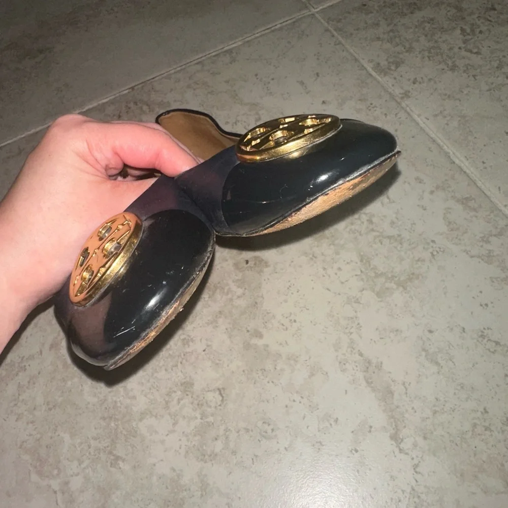 Tory Burch Black Leather‎ with Gold Logo Women's Ballet Flats Size 8.5